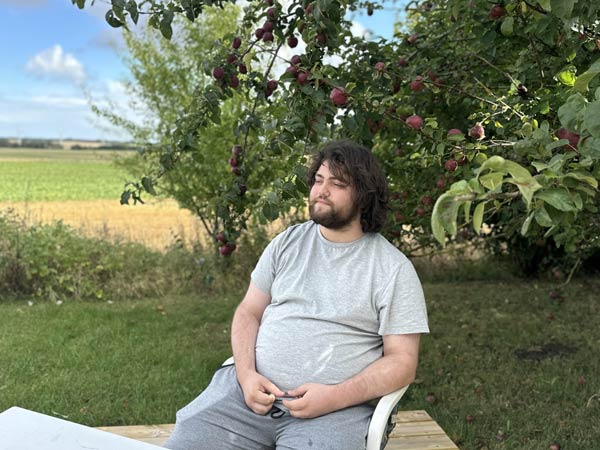 is_under-aebletraeet2-scaled