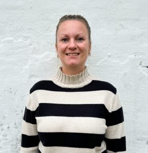 1. Louise Larsen